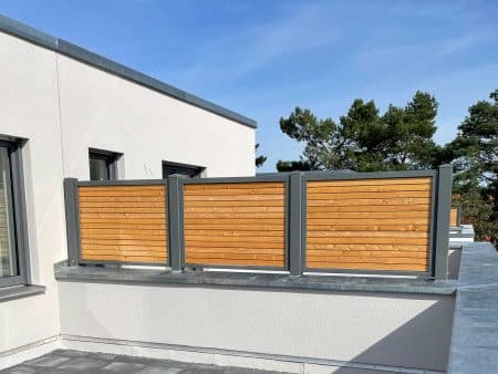 Balkonsichtschutz als Trennwand