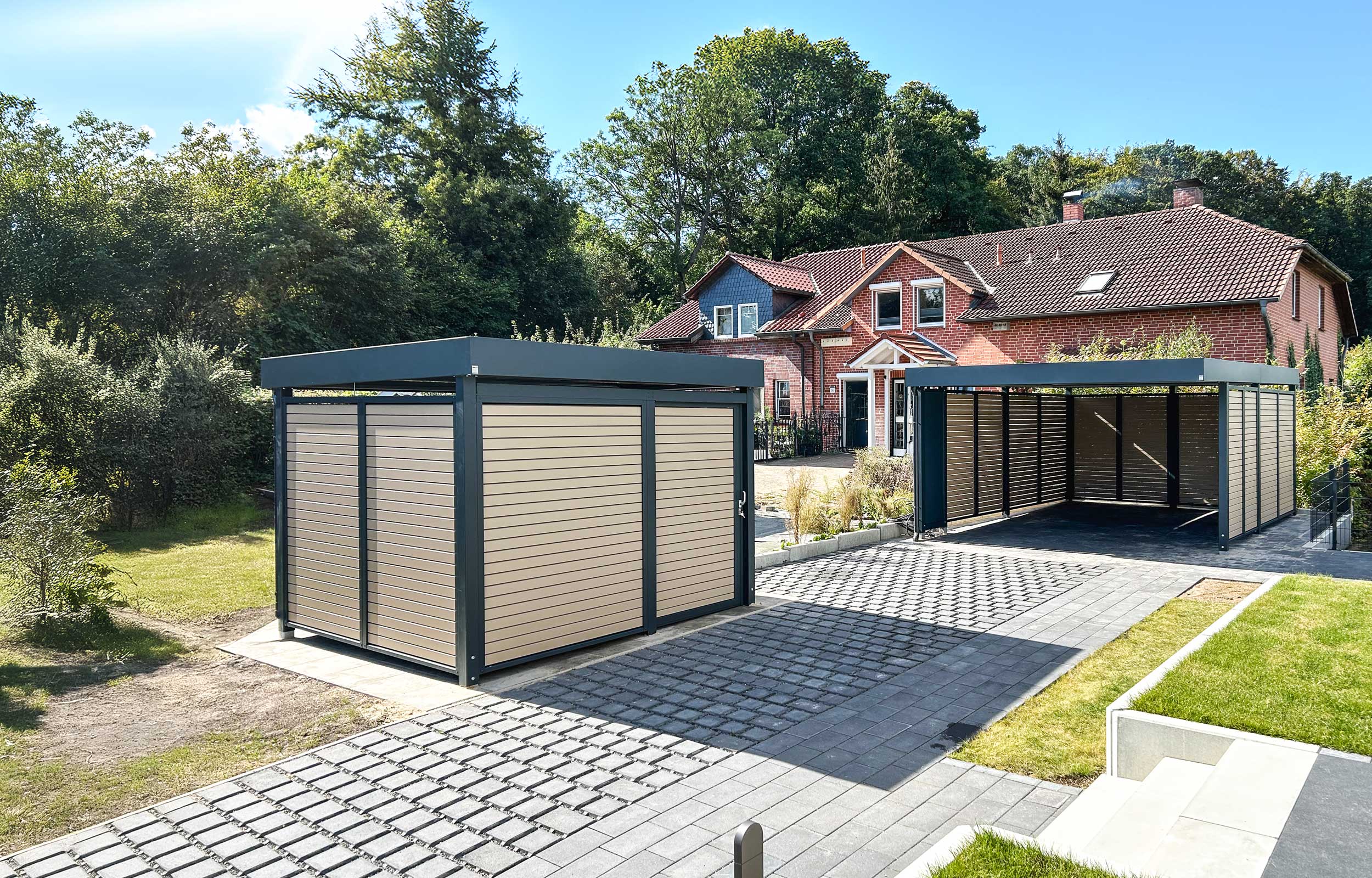 Einhausung für Fahrräder und Carport aus Metall